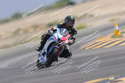 media/Sep-30-2023-SoCal Trackdays (Sat) [[636657bffb]]/Turn 15 (1120am)/